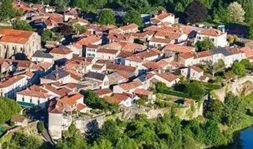 回乡建别墅为什么一定要选专业乡墅公司